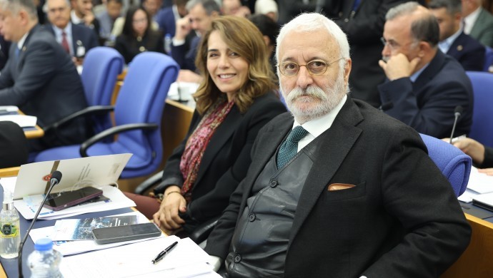 “Kayyumlarla ilgili düzenlemenin eli kulağında” | — Oluç: Diyarbakır 5 Nolu yüzleşme ve hafıza müzesi olmalı görseli