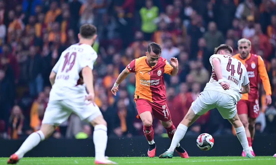 Galatasaray-Trabzonspor karşılaşması |