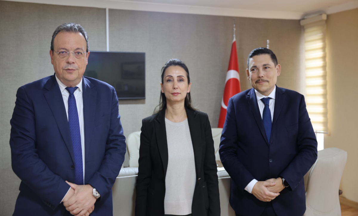 Syriza ve Avrupa Solu’ndan DEM Parti’ye ziyaret l