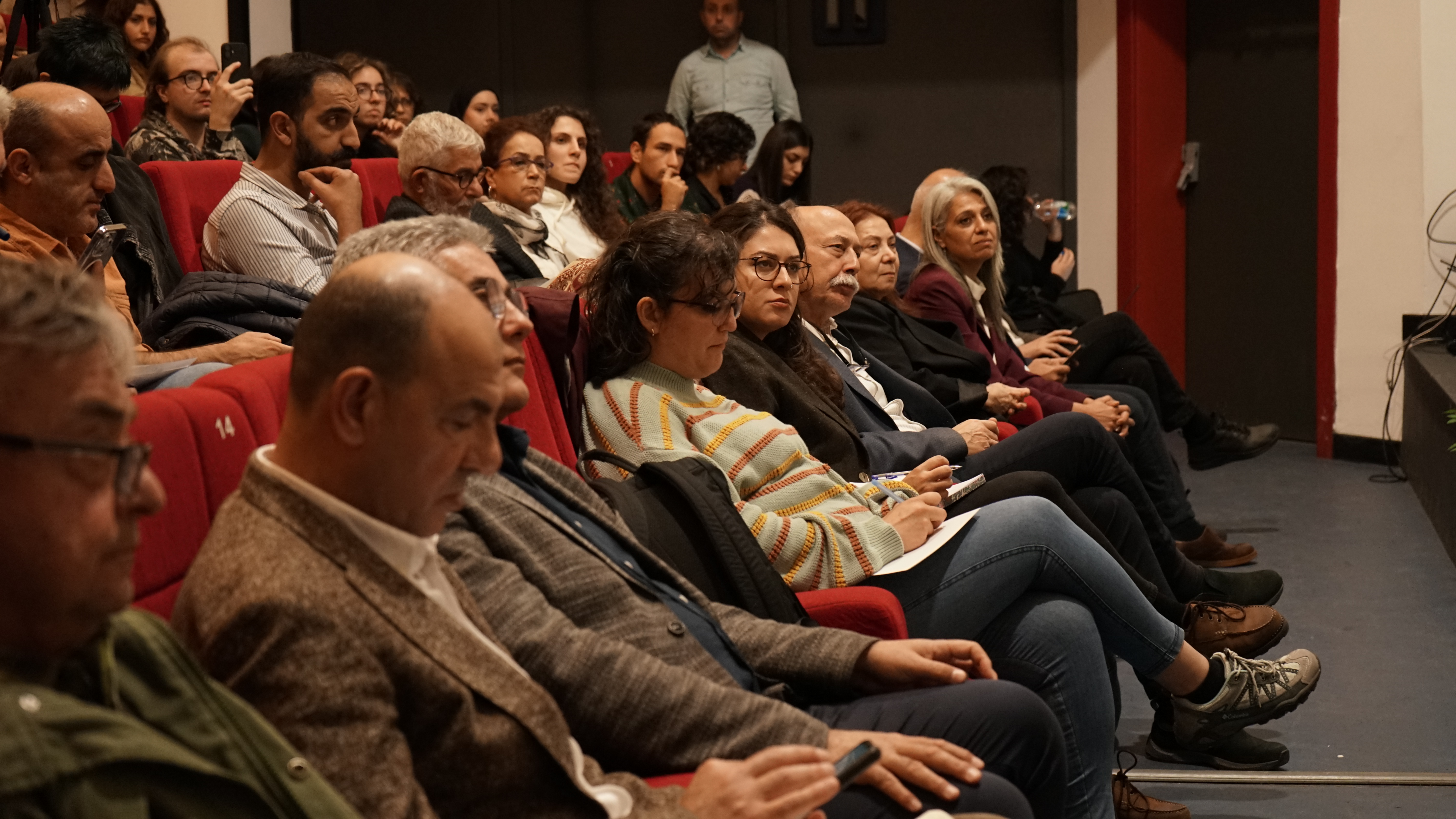 ank-02-11-25-demokrasi-baris-calistayi-sonuc-bildirgesi