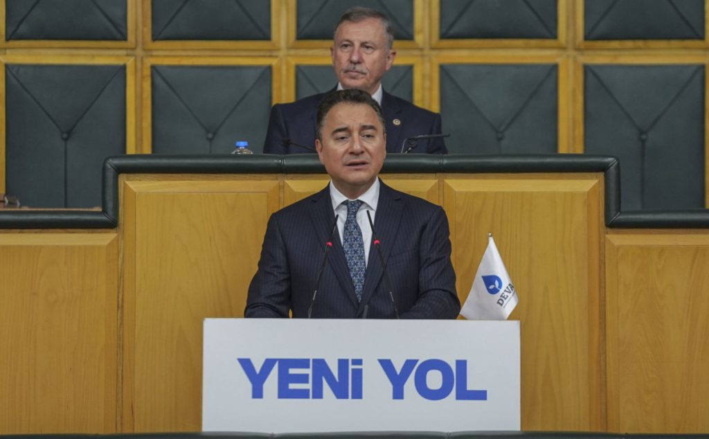 CREATOR: gd-jpeg v1.0 (using IJG JPEG v62), quality = 90