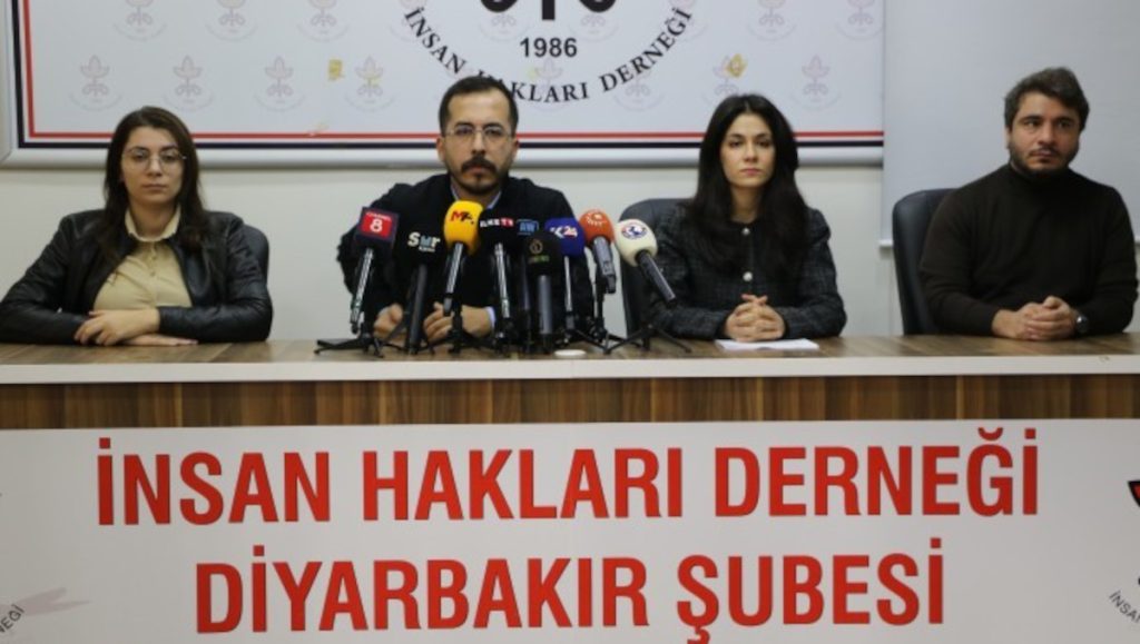 CREATOR: gd-jpeg v1.0 (using IJG JPEG v62), quality = 90