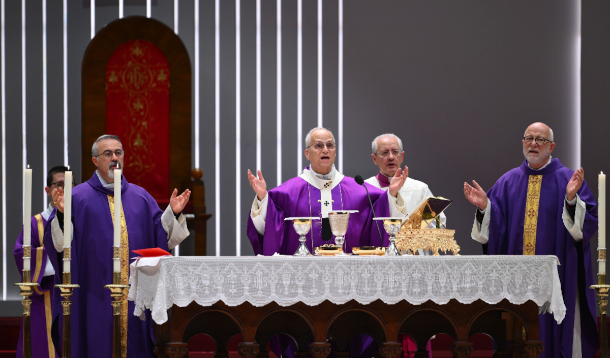 Binlerce kişiye hitap etti l