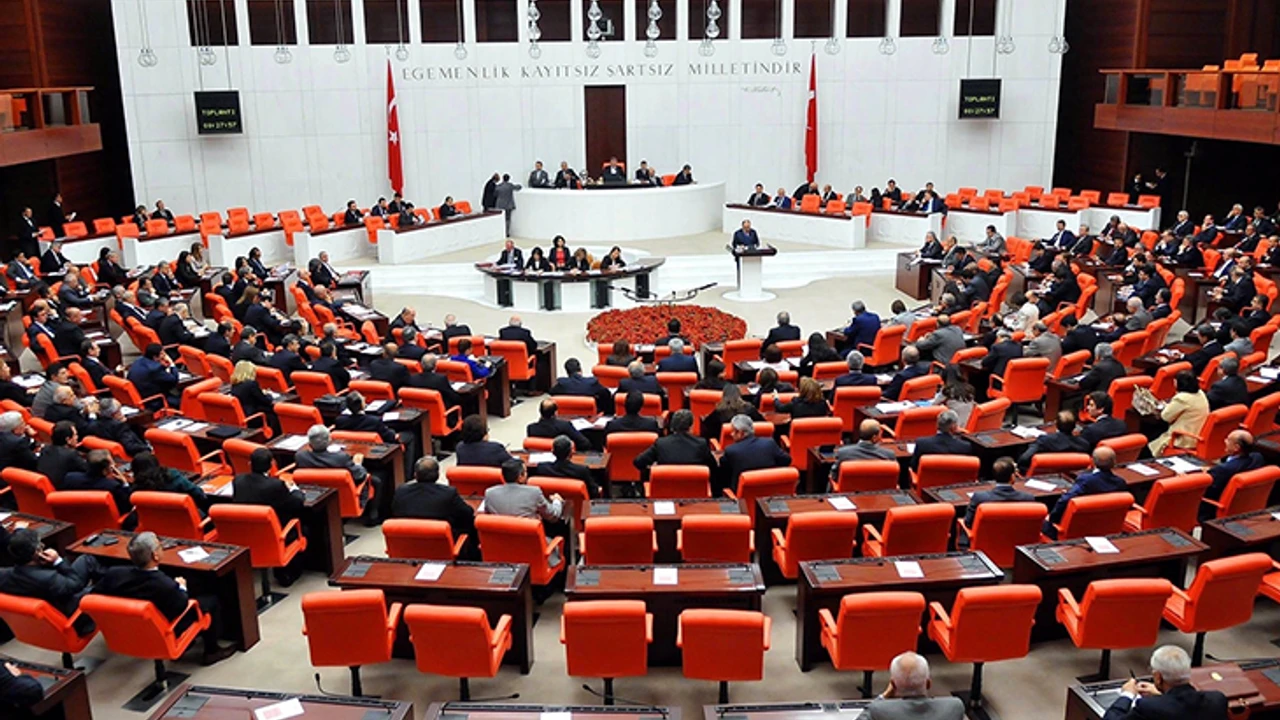 İmralı tutanakları, yargı paketi, bütçe |