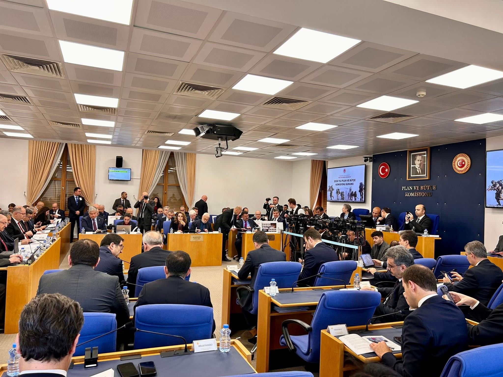 “Kürtlerle müzakere ve diplomasi güçlendirilmeli” |