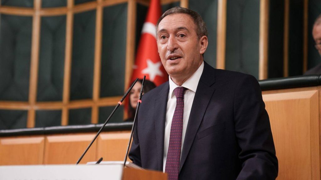 tuncer-bakirhan-komisyonun-sayin-ocalan-la-gorusmesini-tabuya-cevirmemeliyiz