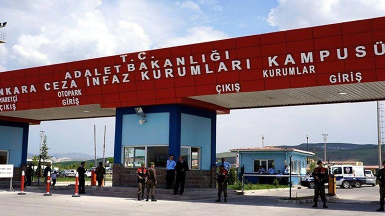 Eş Genel Başkanlar siyasetçilerle görüştü |