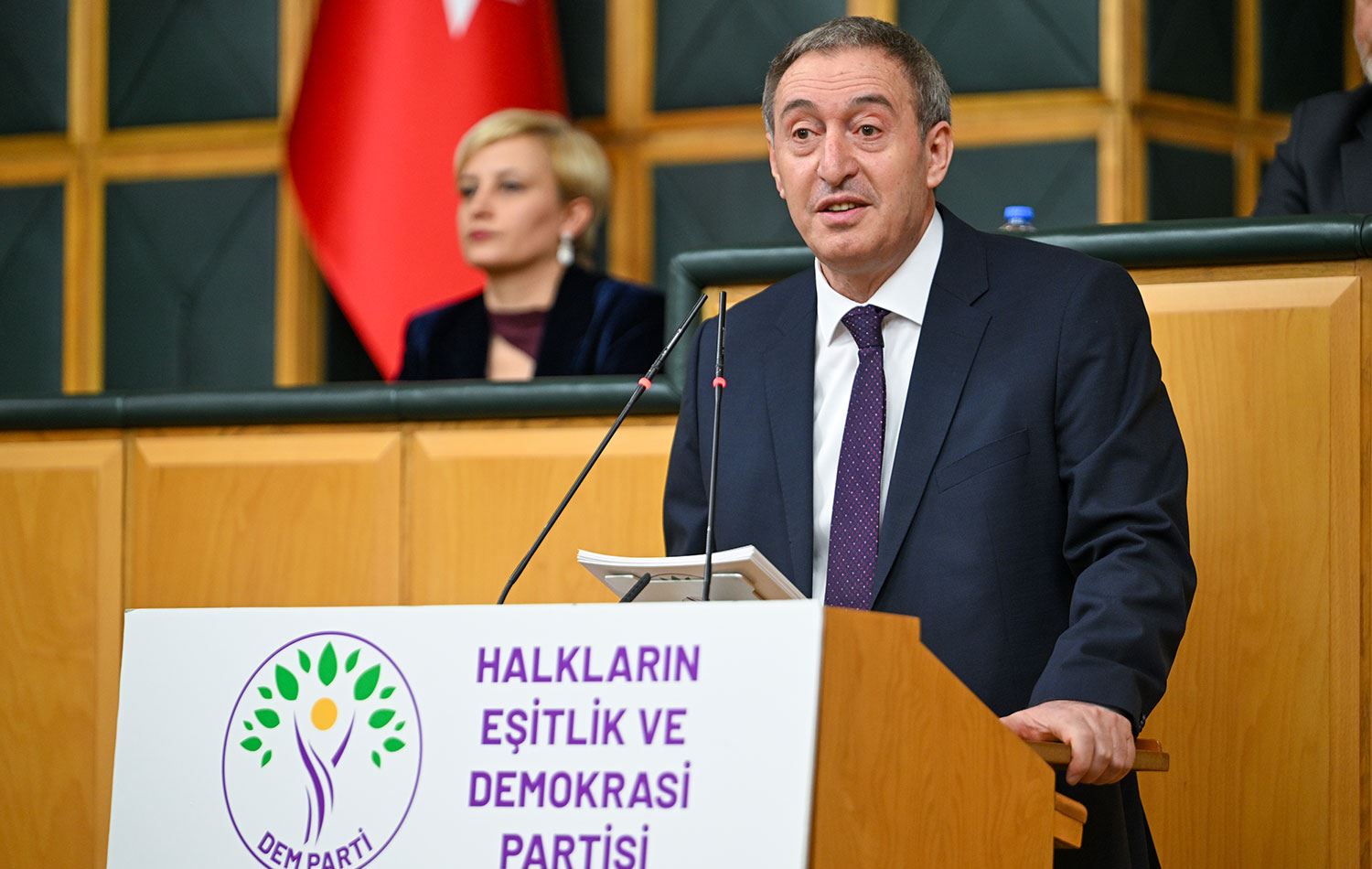 CHP’ye barış için “açık konuşun” çağrısı |