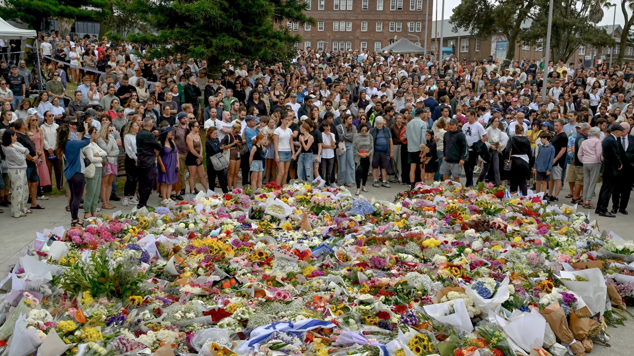 Bondi saldırısı: IŞİD bağlantısı araştırılıyordu |