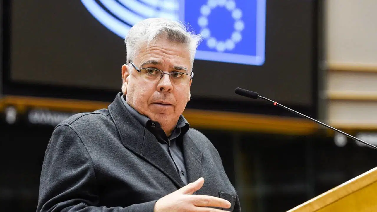 AP Raportörü Amor’dan sürece tam destek |