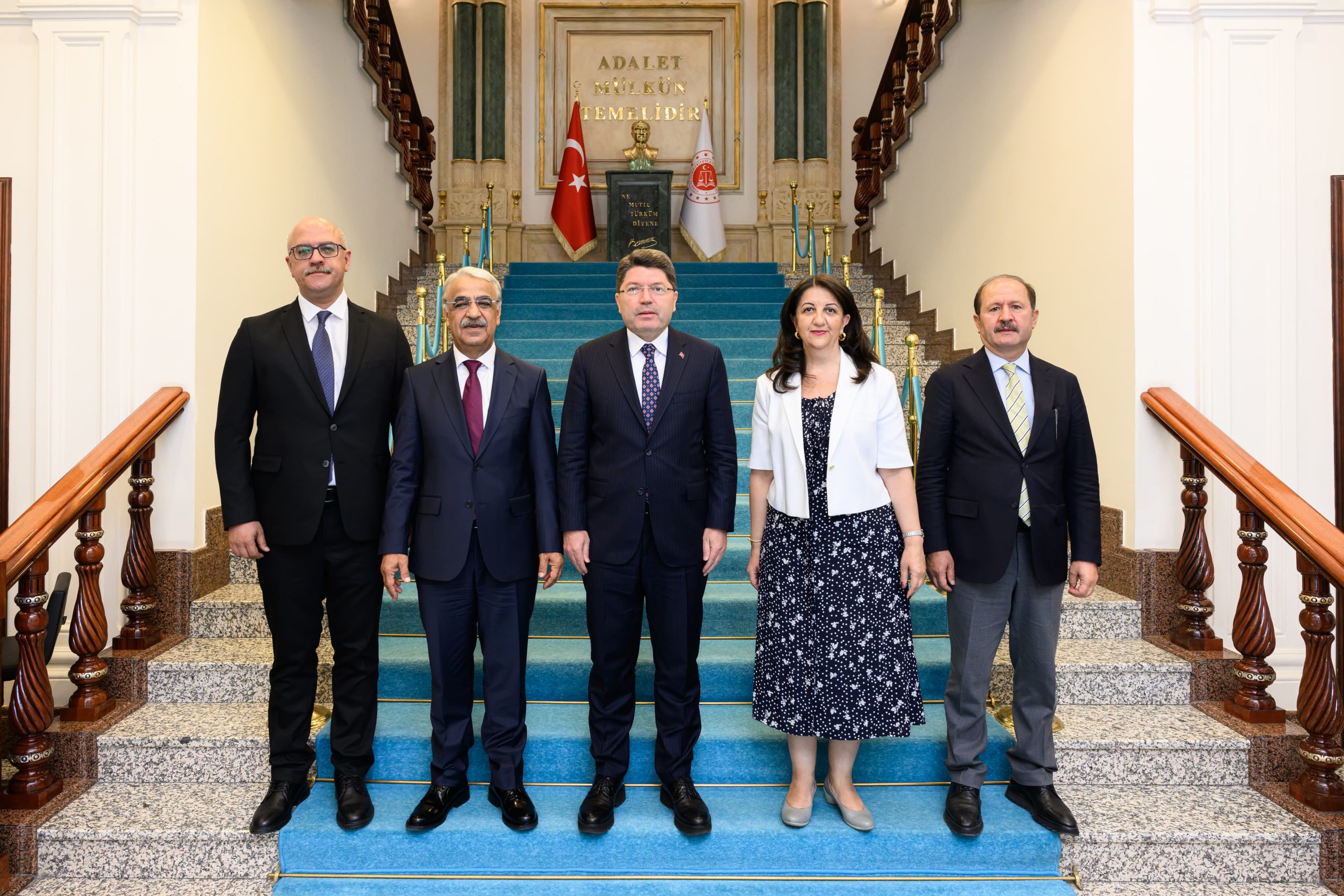 İmralı Heyeti-Adalet Bakanı görüşmesi |