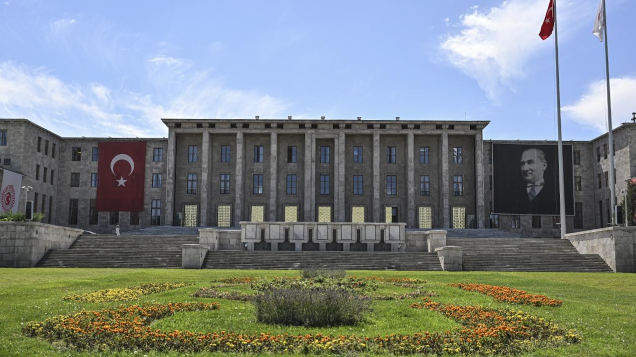 Bir kişi görevden alındı, soruşturma sürüyor |