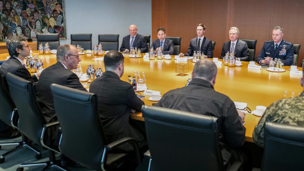 Berlin görüşmeleri: ABD toprak tavizinde ısrarlı | — Avrupa'nın zor haftası: Yeni Ukrayna zirvesi görseli