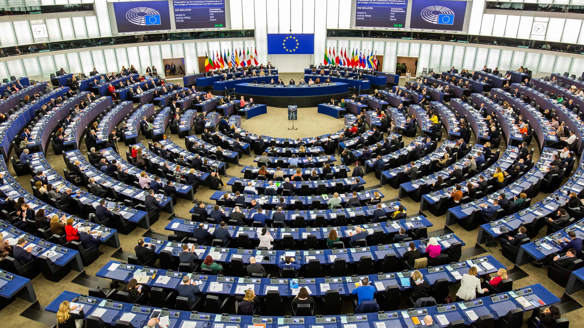 AP yasayı kabul etti |