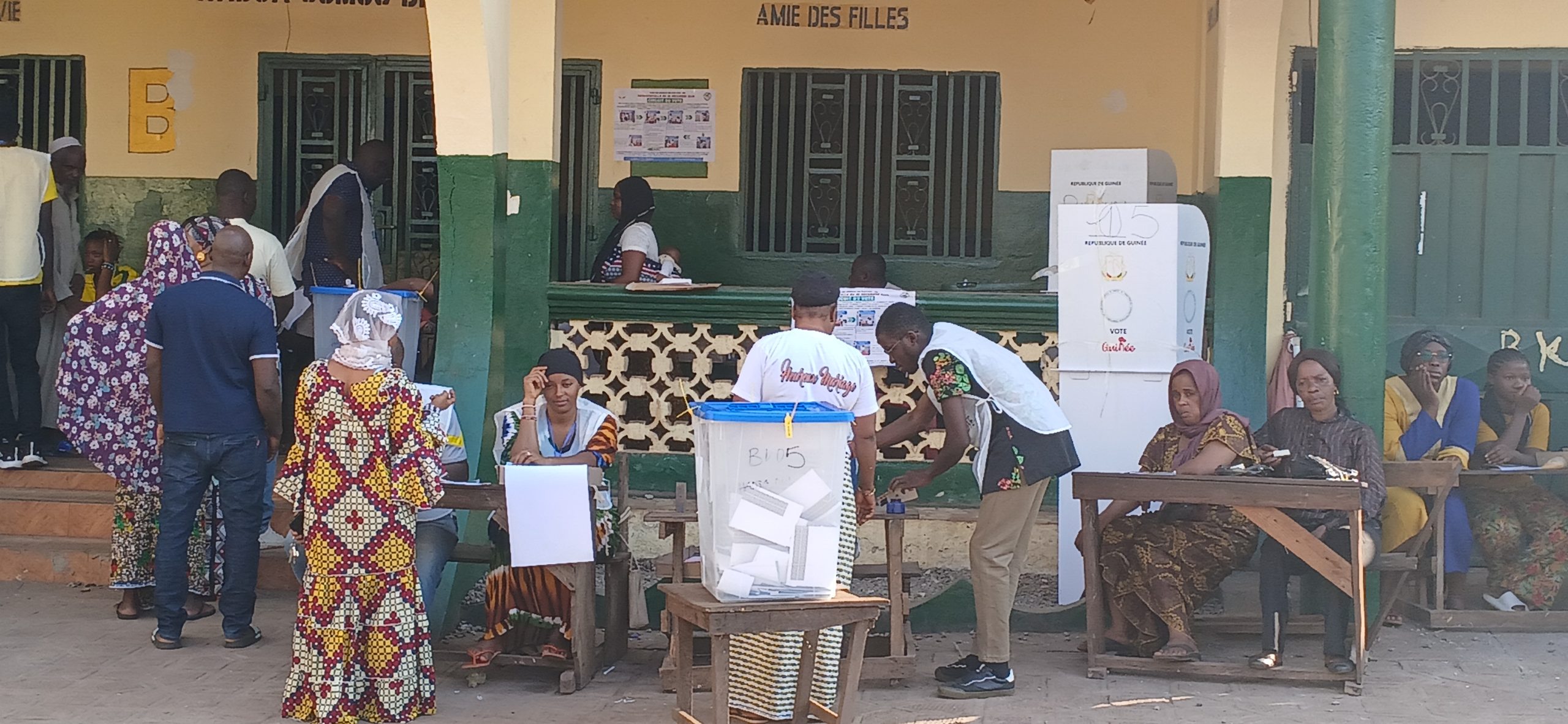 Gine’de ‘sandık’tan cuntacı çıktı I