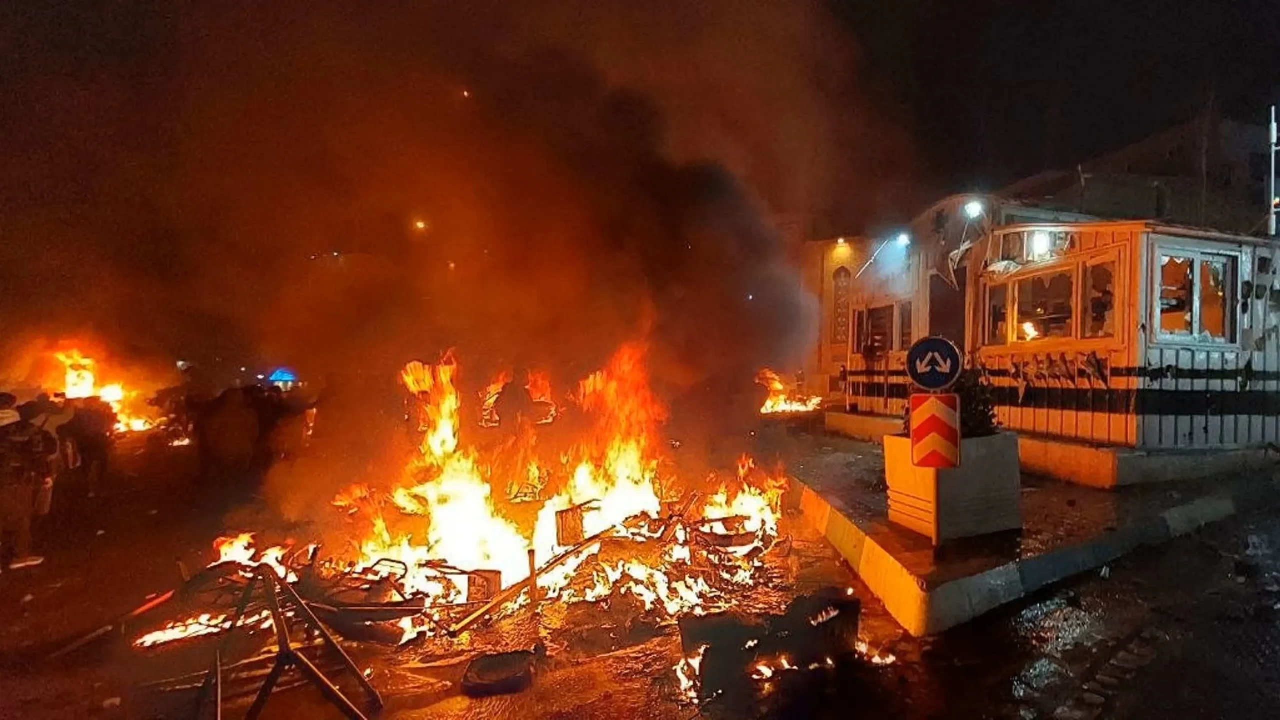 “Trump müdahale seçeneklerini değerlendiriyor” |