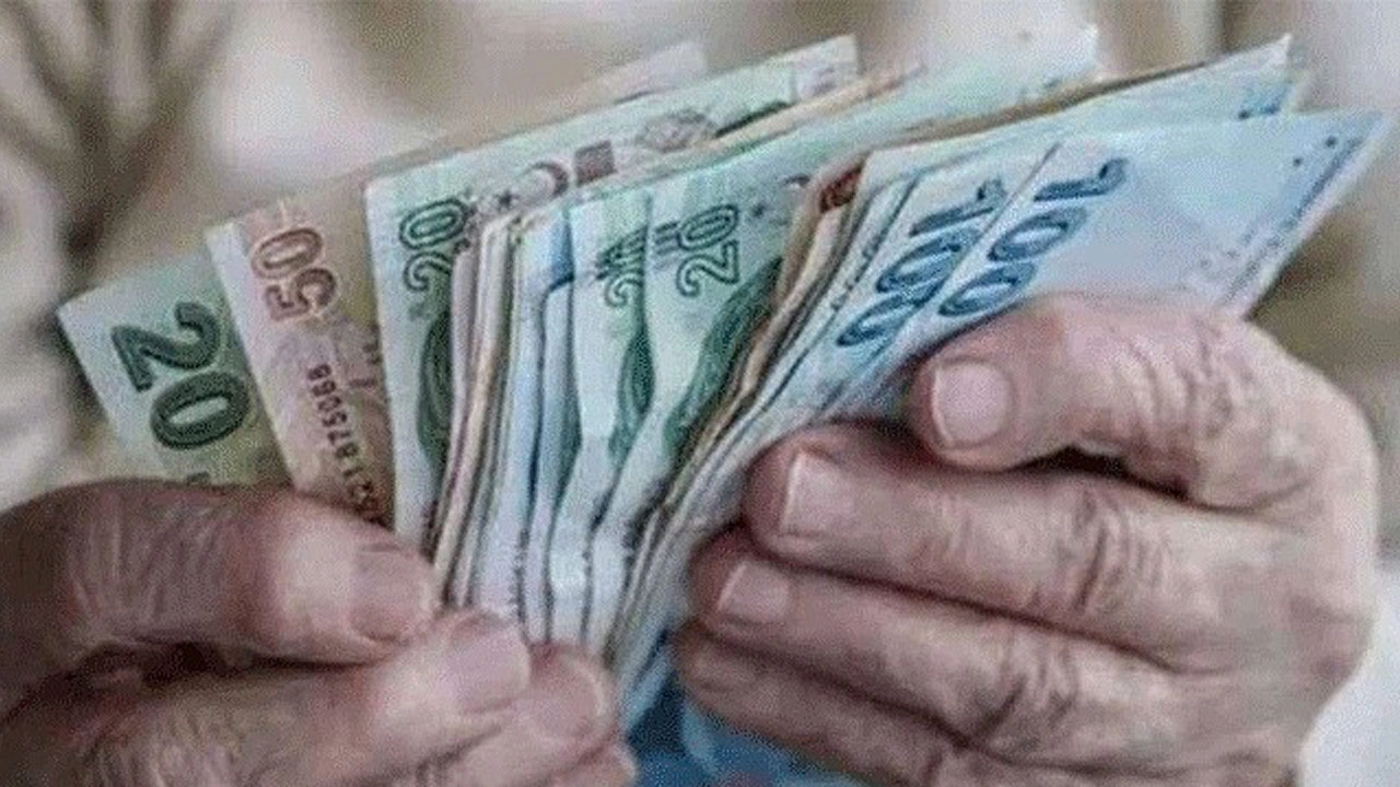 Açlık sınırının altında |