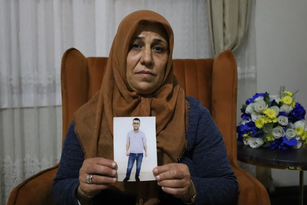 Hasta tutuklular | — Kanser hastası, sürekli kanaması var ve tek kişilik hücrede tutuluyor görseli