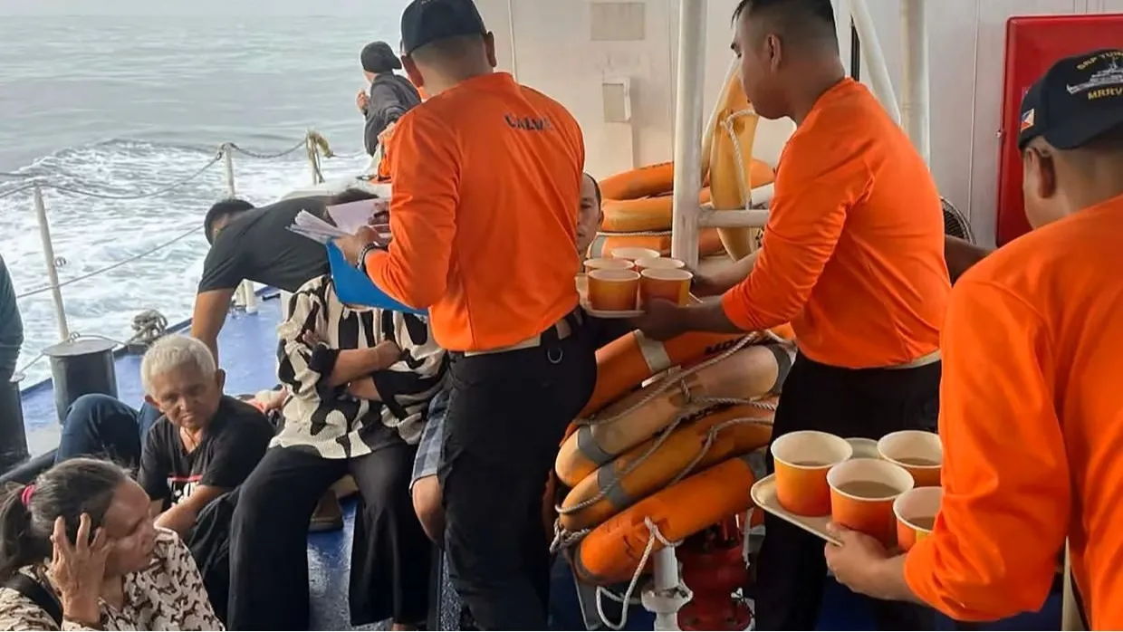 Filipinler’de yolcu feribotu battı |