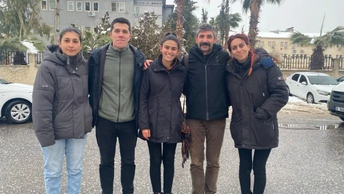 690x390cc-gazeteciler-serbest