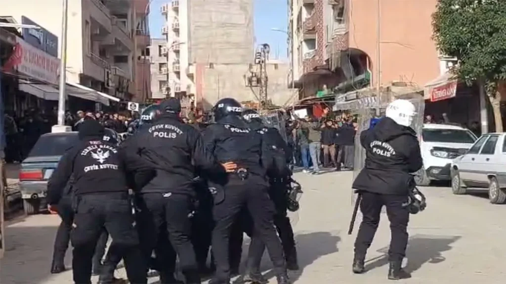 DEM Parti’den açıklama: — Keyfi gözaltılara son verilmeli görseli