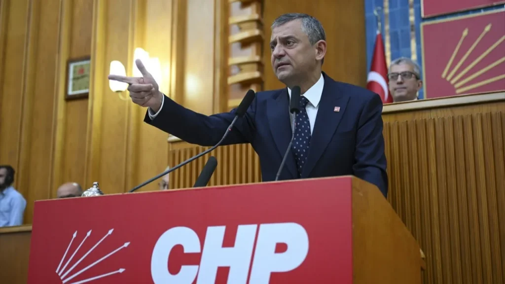 Özel’den “300’üncü gün” çağrısı | — "Vergisiz alışveriş" tepkisi: Trump’a yaranmak için görseli