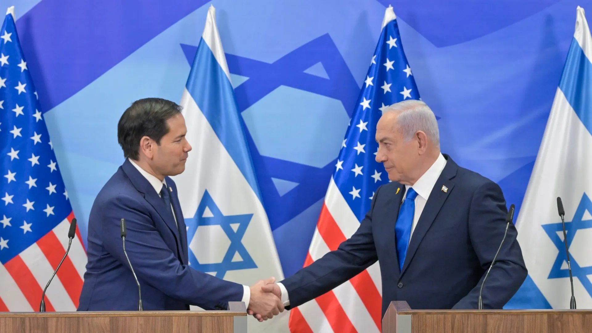 Gündemde İran da var |