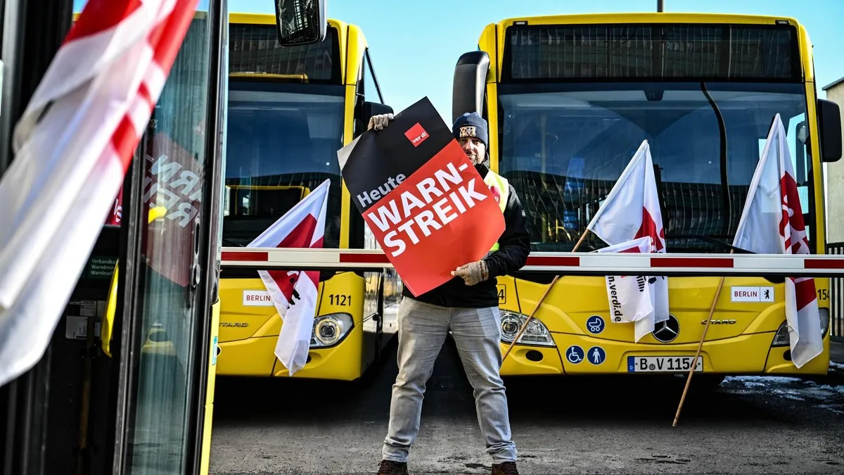 Almanya’da haftanın ilk gününde grev |