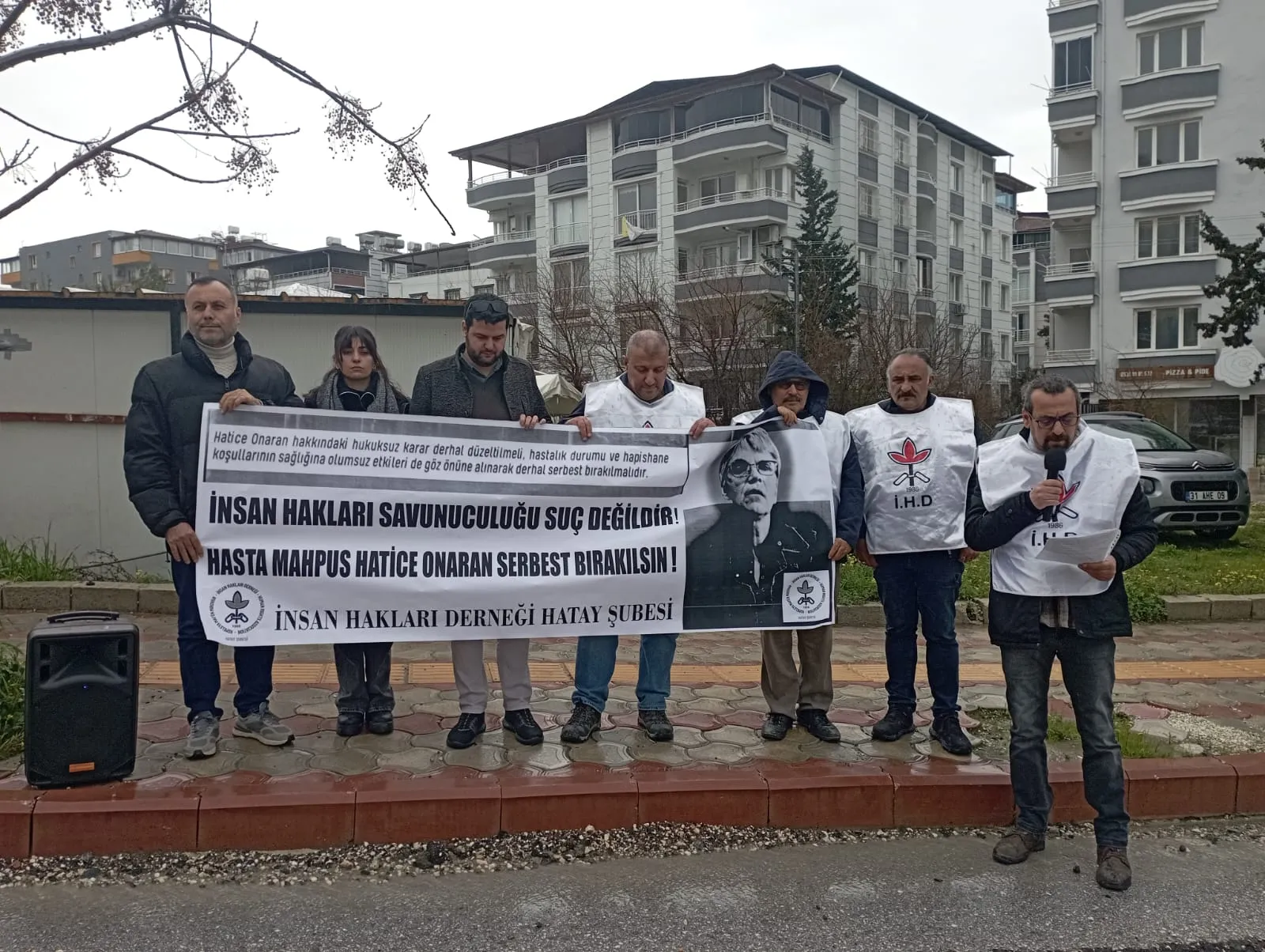İHD birçok kentte açıklama yaptı |