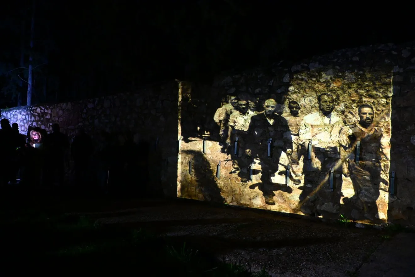 Kaisariani’nin kayıp kareleri |