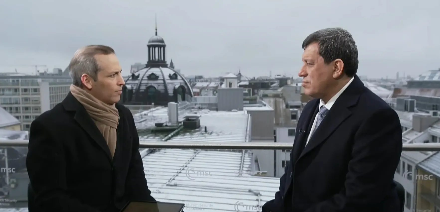 “Kürt bölgelerinden çekilmeyiz” |