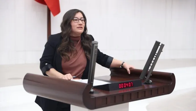 burcugul-cubuk-meclis-genel-kurul-konusma