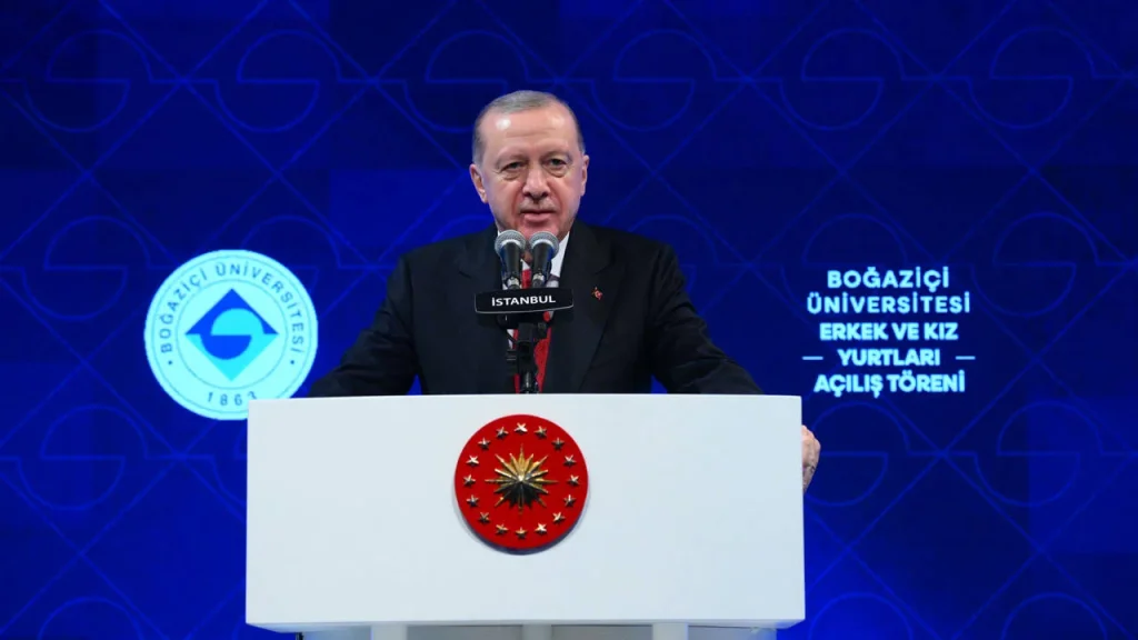 erdogan-bogazici-nde-universitelerimiz-kendilerini-yenilemeli-ve-guncellemelidir