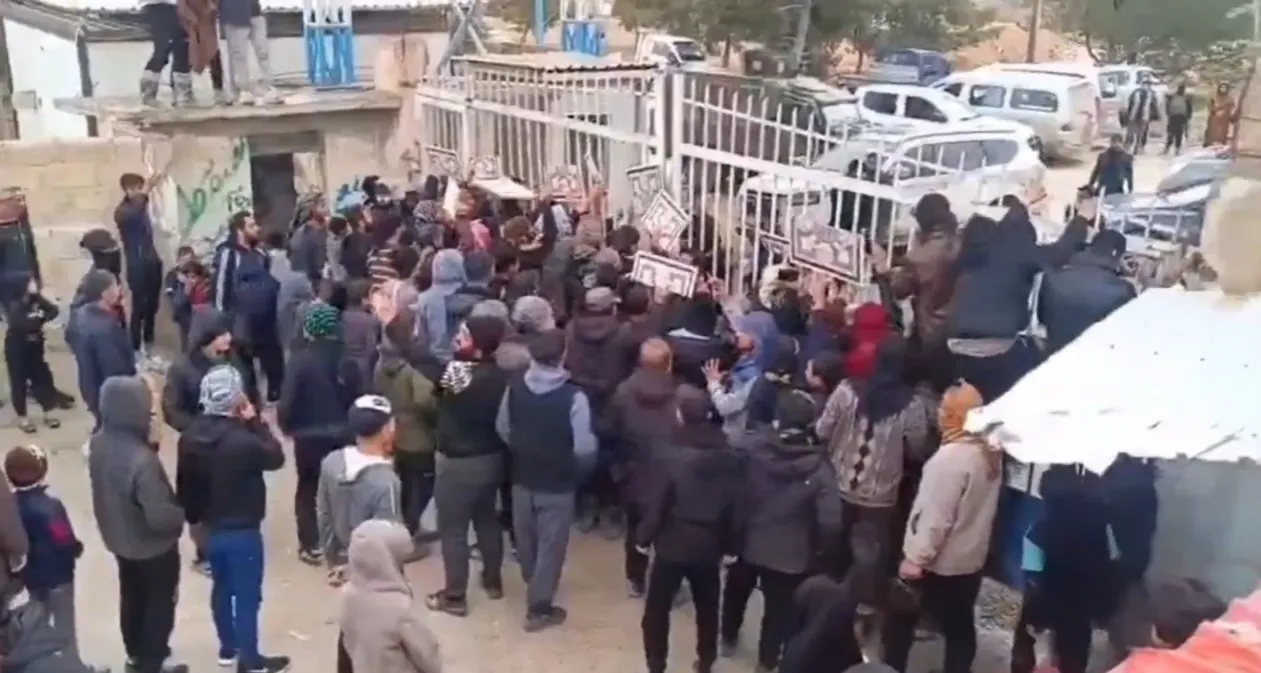 Hol Kampı’nda güvenlik açığı büyüyor |