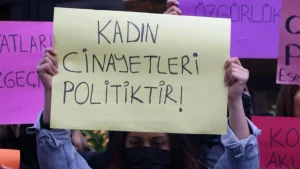 kesk-aileyi-merkeze-alan-politikalarla-kadin-cinayetleri-onlenmiyor