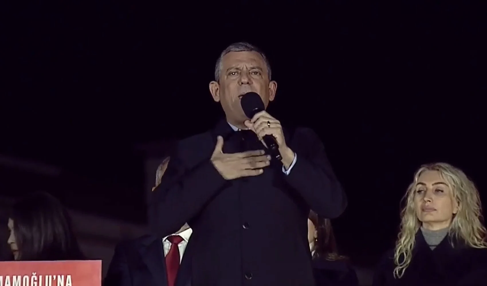 Özel, partisinin mitinginde konuştu |