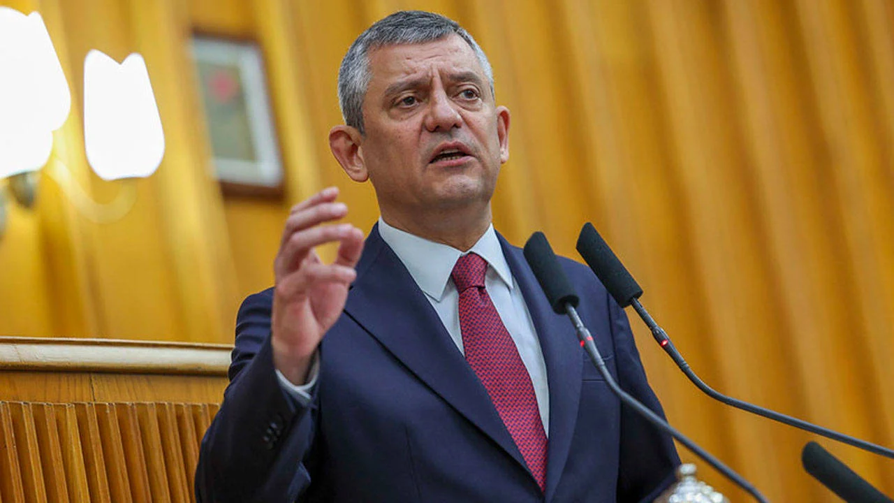 Özel, Akın Gürlek’e 1 hafta süre verdi l