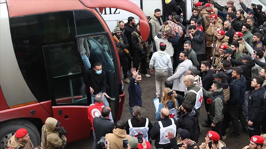 Süveyda’da kuşatma sürüyor |