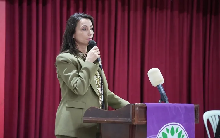 DEM Parti Eş Genel Başkanı Hatimoğulları: — Süreçte siyasi, hukuki ve somut aşamaya geçilmeli görseli