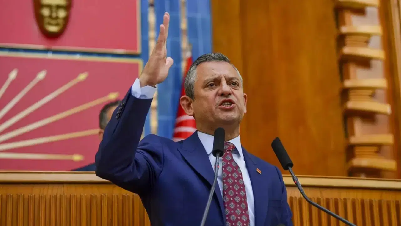 Özel’den hükümete dış politika tepkisi l