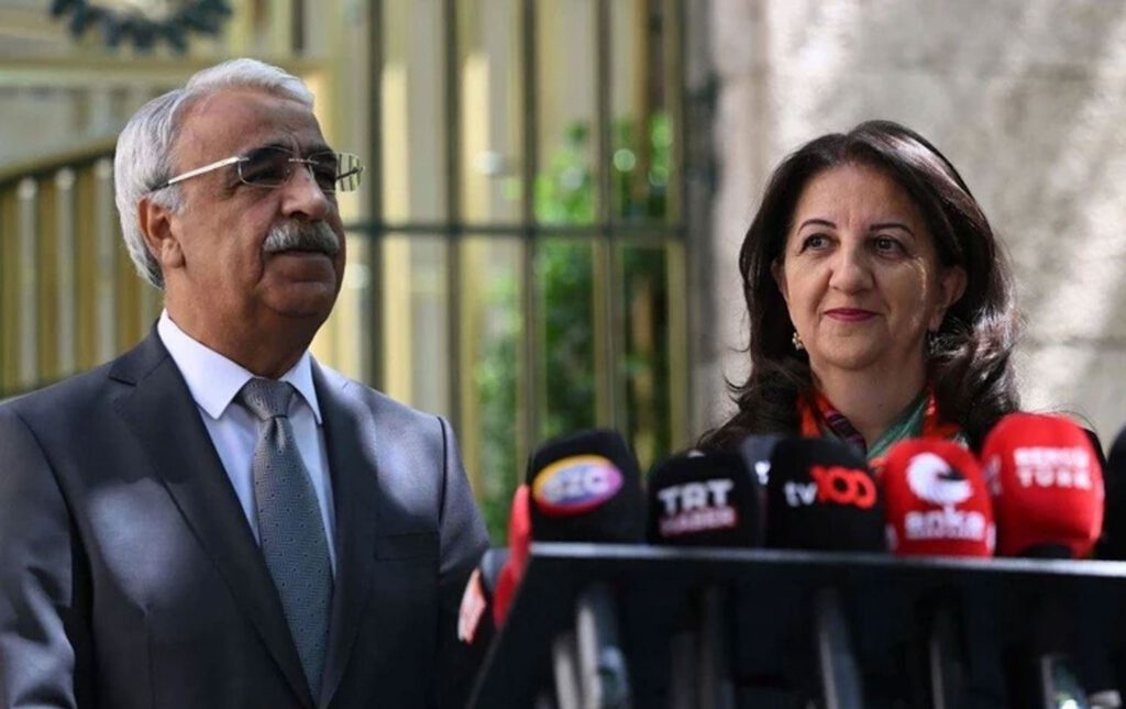 DEM Parti duyurdu | — İmralı Heyeti İçişleri ve Adalet Bakanları ile görüşeçek görseli