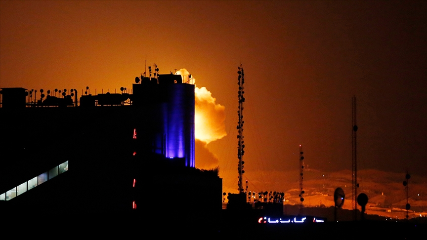 ABD 5 bin 500 hedefi vurdu, İran 7 Arap ülkesine 839 füze fırlattı |